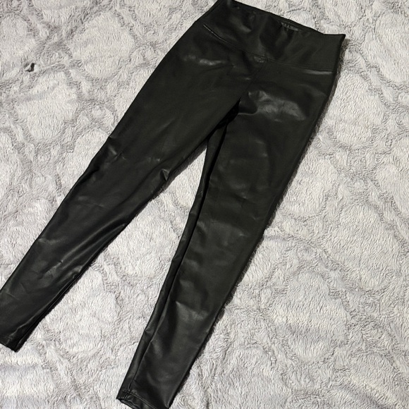 American Eagle Outfitters Pants - American Eagle Outfitters Black Leggings